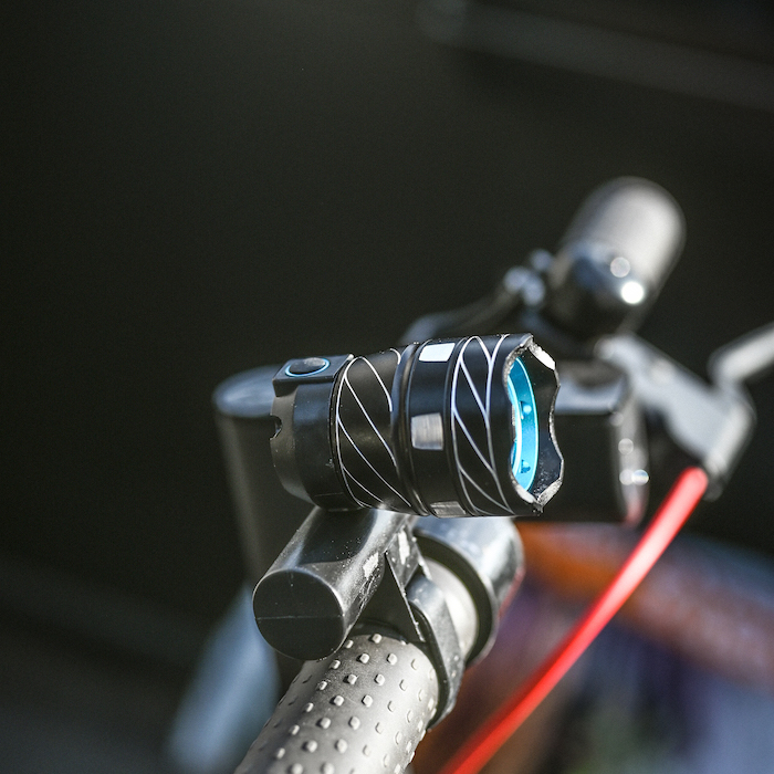 Leistungsstarkes Fahrradlicht (USB-Aufladung)